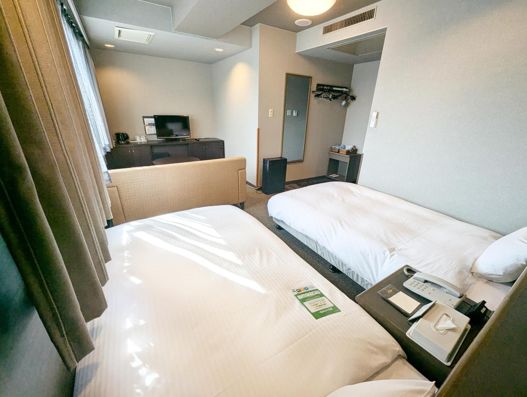 Hotel Route-Inn Court Chikuma-Koshoku Exteriér fotografie